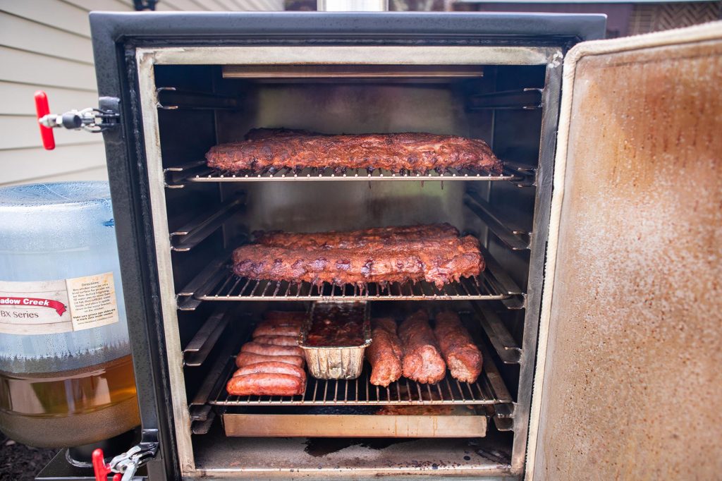 Breaking in the Meadow Creek BX25 Box Smoker