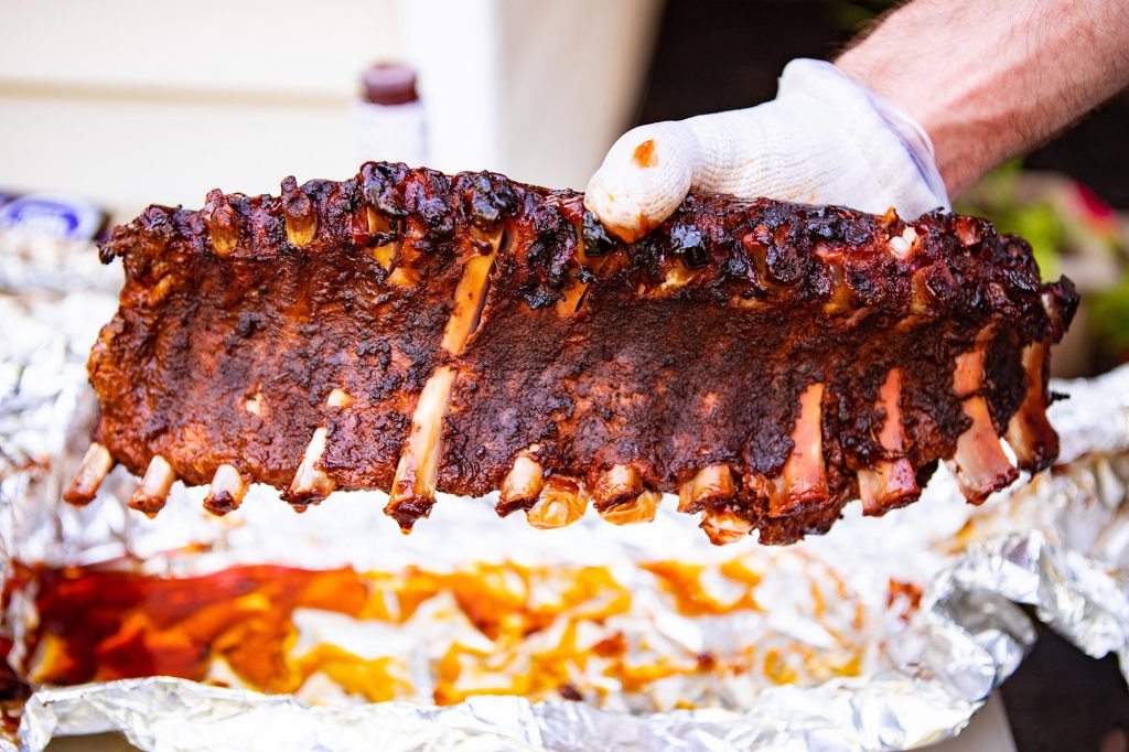 Breaking in the Meadow Creek BX25 Box Smoker