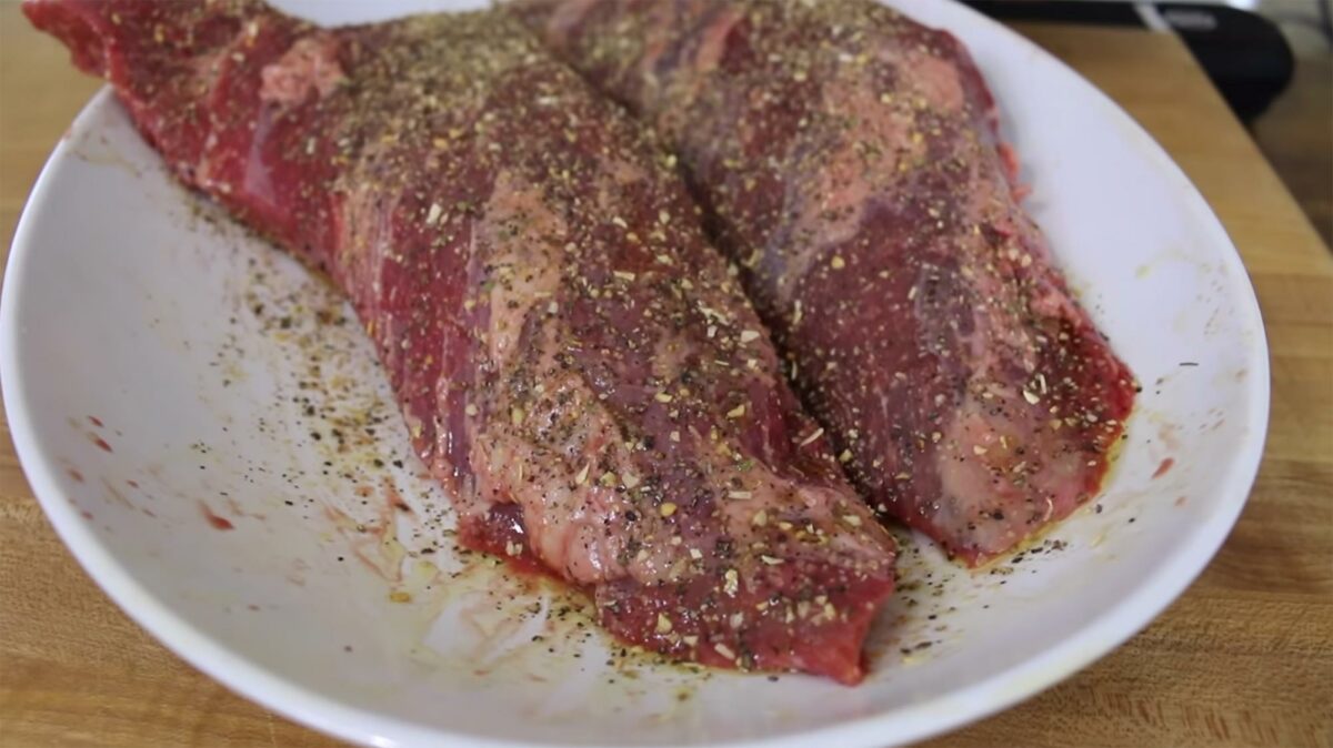 Grilled Tri Tip on the Big Green Egg