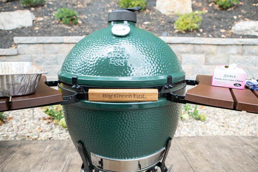 How to Smoke Pulled Pork on a Big Green Egg