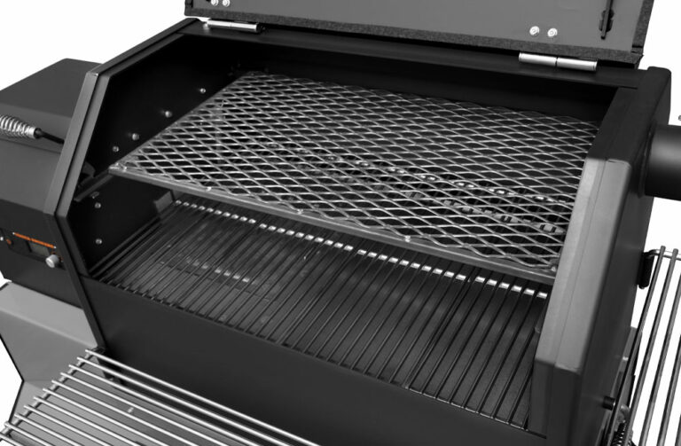 Yoder Smokers YS640S Competition Pellet Grill with Storage Drawer