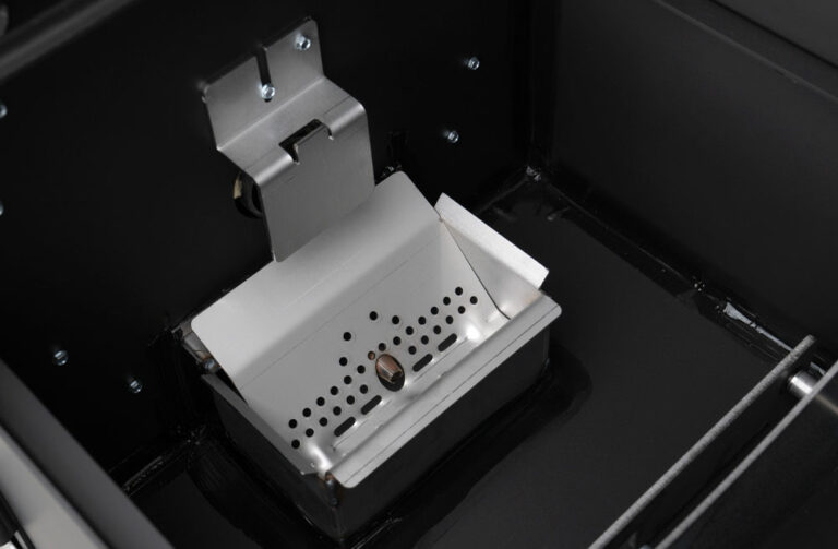 Yoder Smokers YS640S Competition Pellet Grill with Storage Drawer