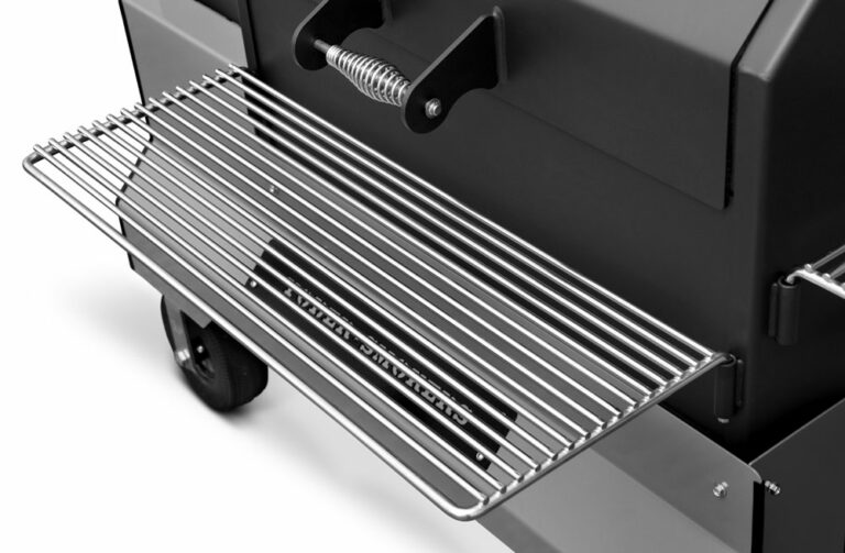 Yoder Smokers YS640S Competition Pellet Grill with Storage Drawer