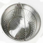 Bayou Classic Stainless Stockpot With Basket